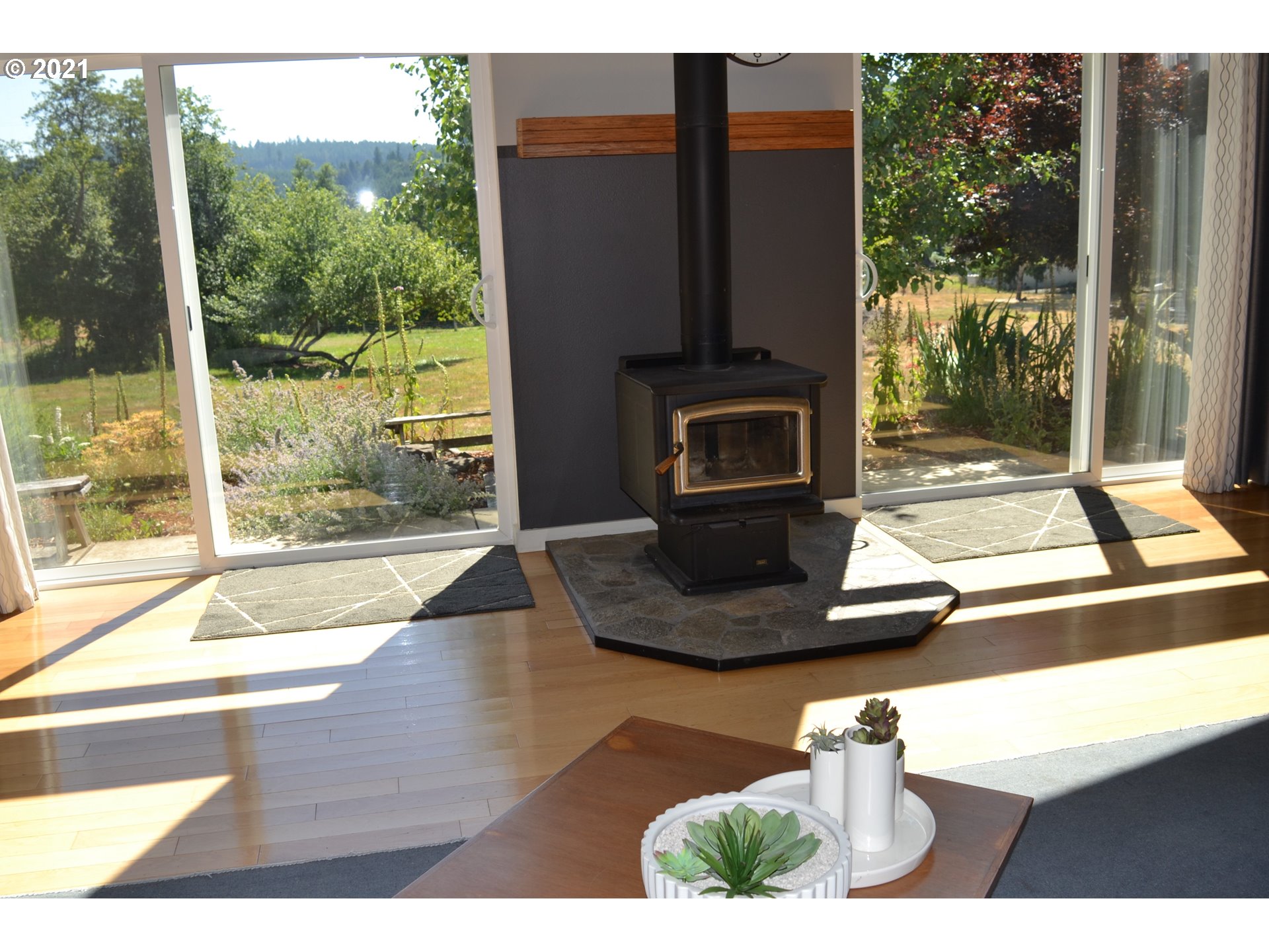 80339 Old Lorane Road Eugene, OR 97405 - Photo 10 of 32 Gallery Image 10
