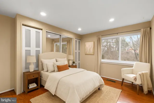 $2,700 | 9419 Horizon Run Road, Unit 10C, Gaithersburg, MD 20886