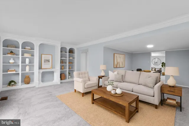 $2,700 | 9419 Horizon Run Road, Unit 10C, Gaithersburg, MD 20886