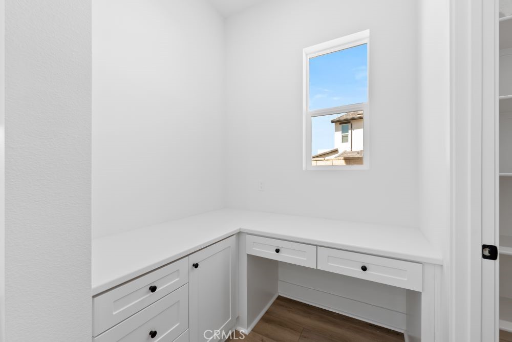 29818 Old Ranch Circle Castaic, CA 91384 - Photo 18 of 41 a view of an empty walk in closet