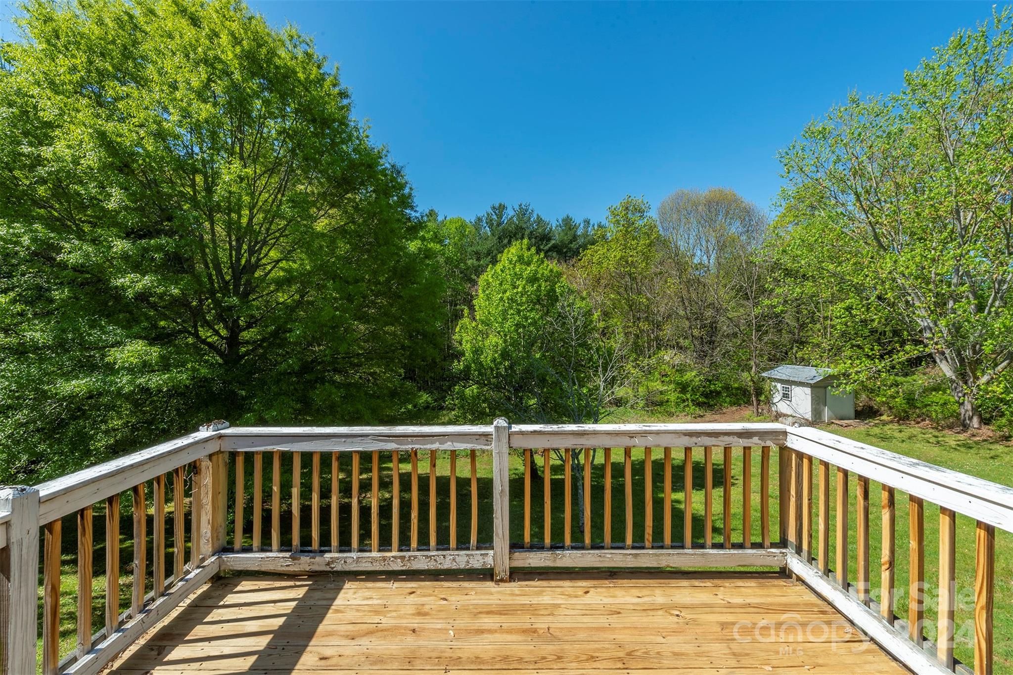 379 Buckeye Cove Road Swannanoa, NC 28778 - Photo 29 of 31 a view of balcony with wooden floor and fence