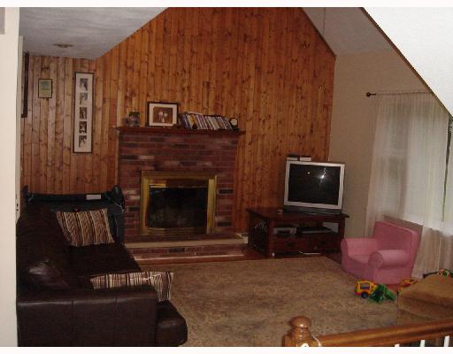 201 W Road Burrillville, RI 02859 - Photo 4 of 8 Living Room.