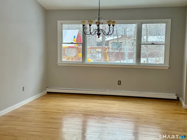 $798,000 | 6 Katrina Circle, Bethel, CT 06801