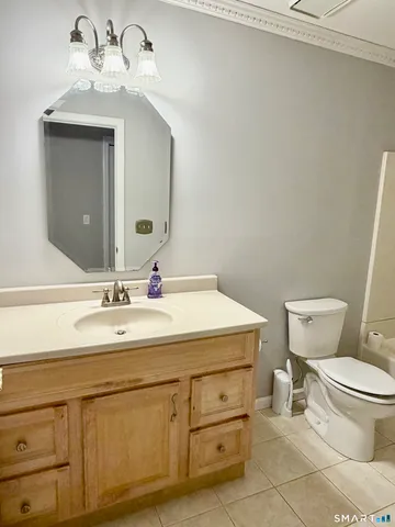 $798,000 | 6 Katrina Circle, Bethel, CT 06801