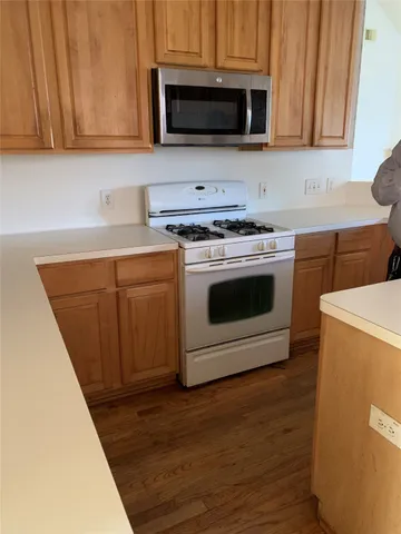 $396,000 | 12203 Meadow Ln Court, Meadows Place, TX 77477