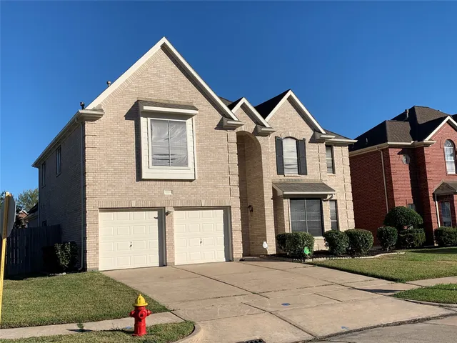 $396,000 | 12203 Meadow Ln Court, Meadows Place, TX 77477