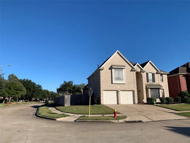 $396,000 | 12203 Meadow Ln Court, Meadows Place, TX 77477