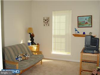 21 Emery Way Delanco, NJ 08075 - Photo 10 of 12 Gallery Image 10
