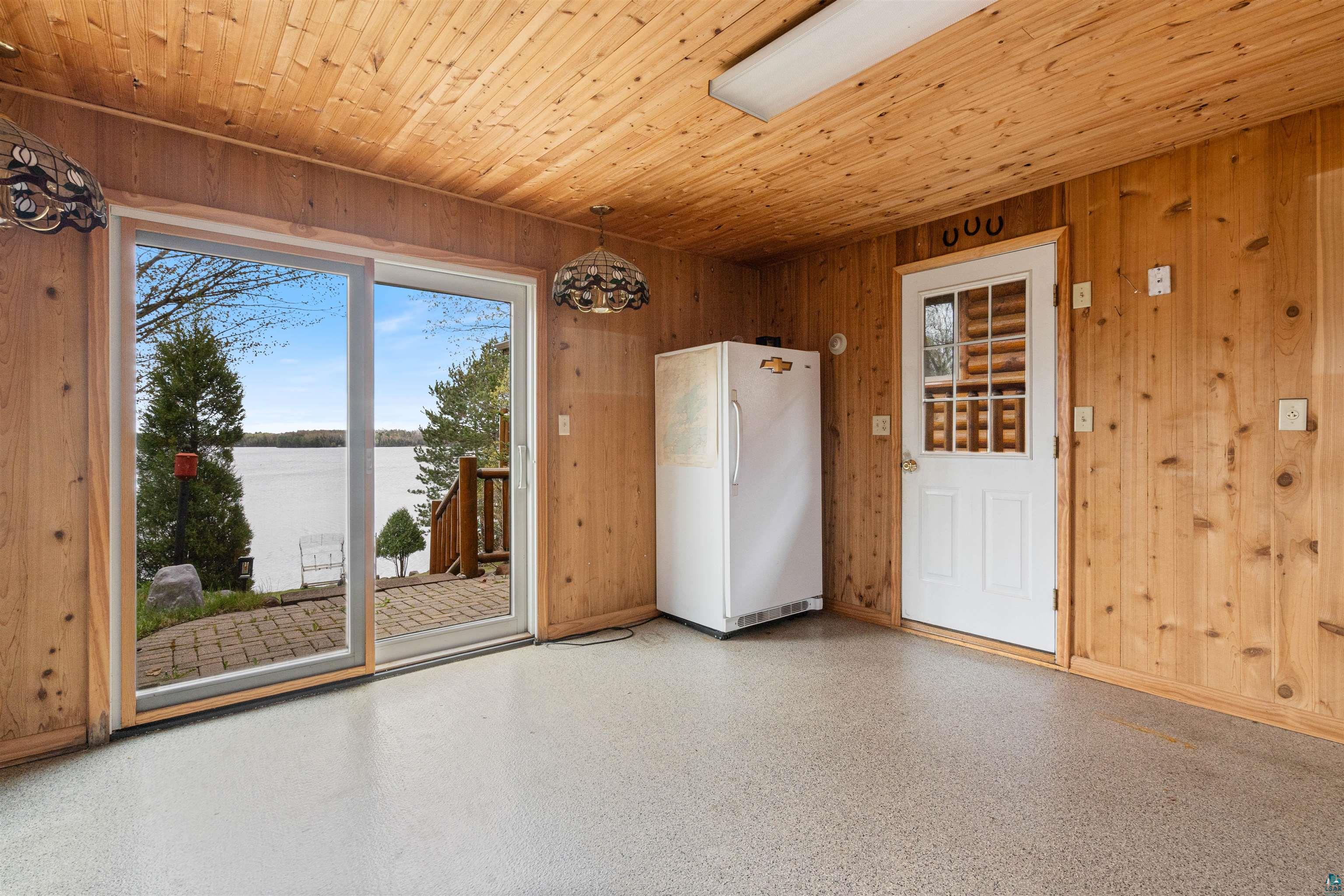 7024 Van Road Duluth, MN 55803 - Photo 37 of 44