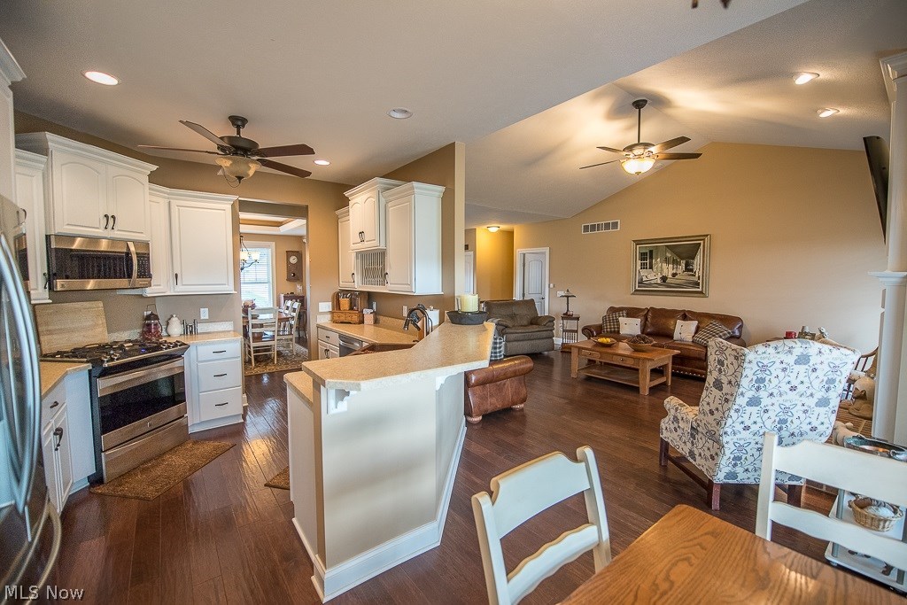 5874 Birmingham Road Northeast Canton, OH 44721 - Photo 10 of 18 Gallery Image 10