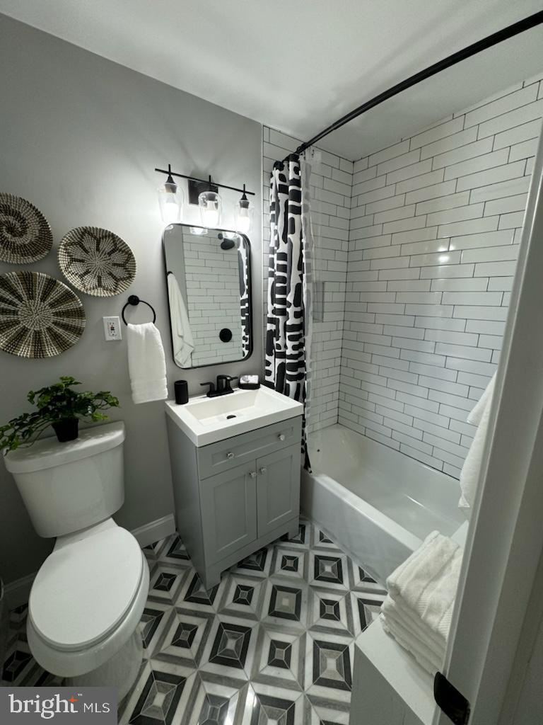 1010 P Street Northwest, Unit 4 Washington, DC 20001 - Photo 11 of 32