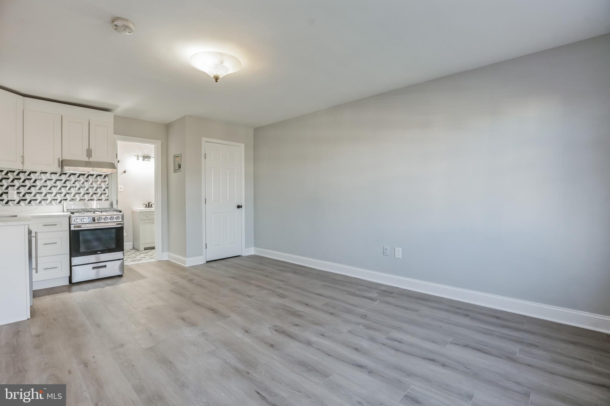 1010 P Street Northwest, Unit 4 Washington, DC 20001 - Photo 18 of 32