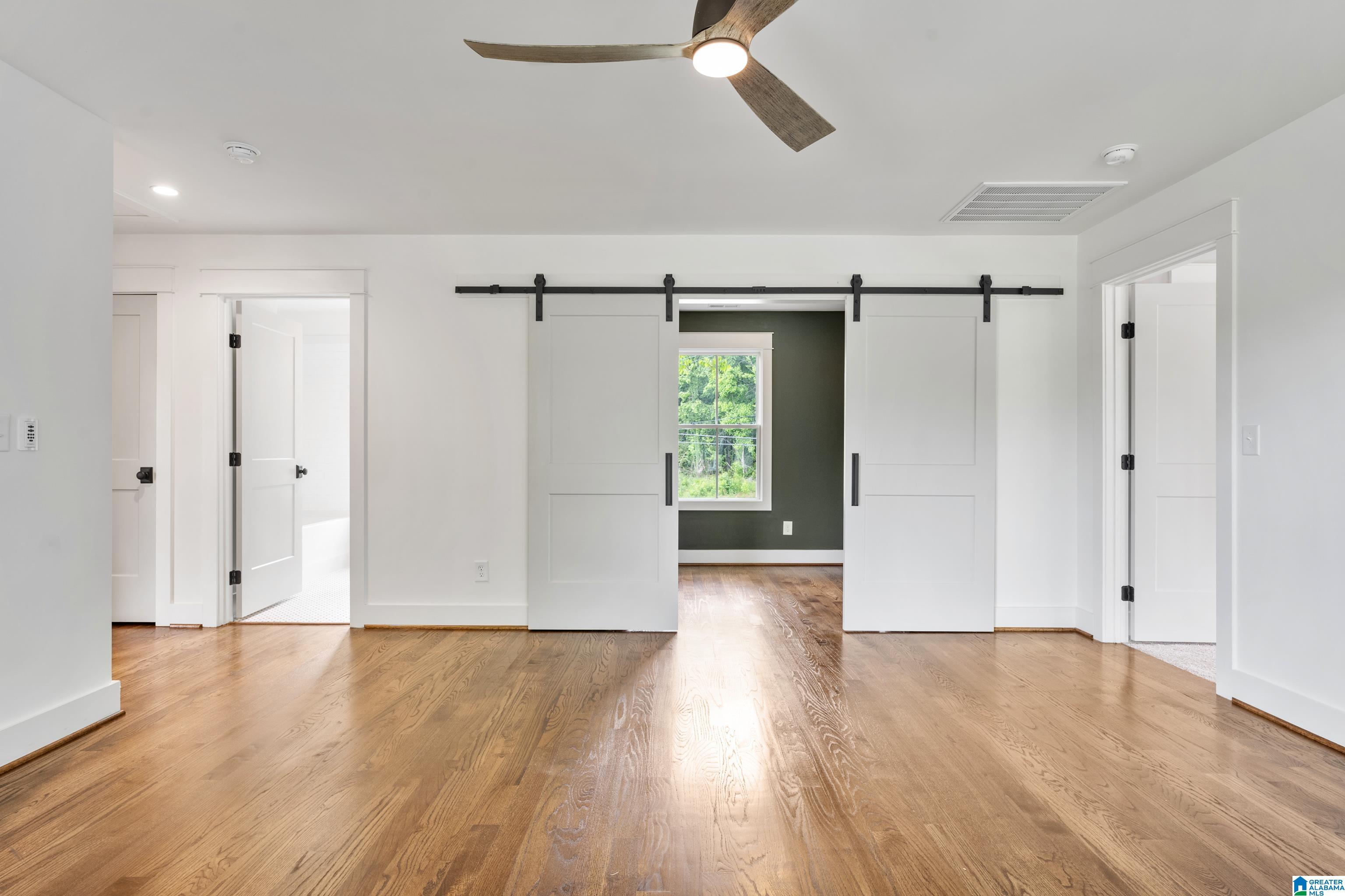 555 Oxmoor Road Birmingham, AL 35209 - Photo 37 of 55