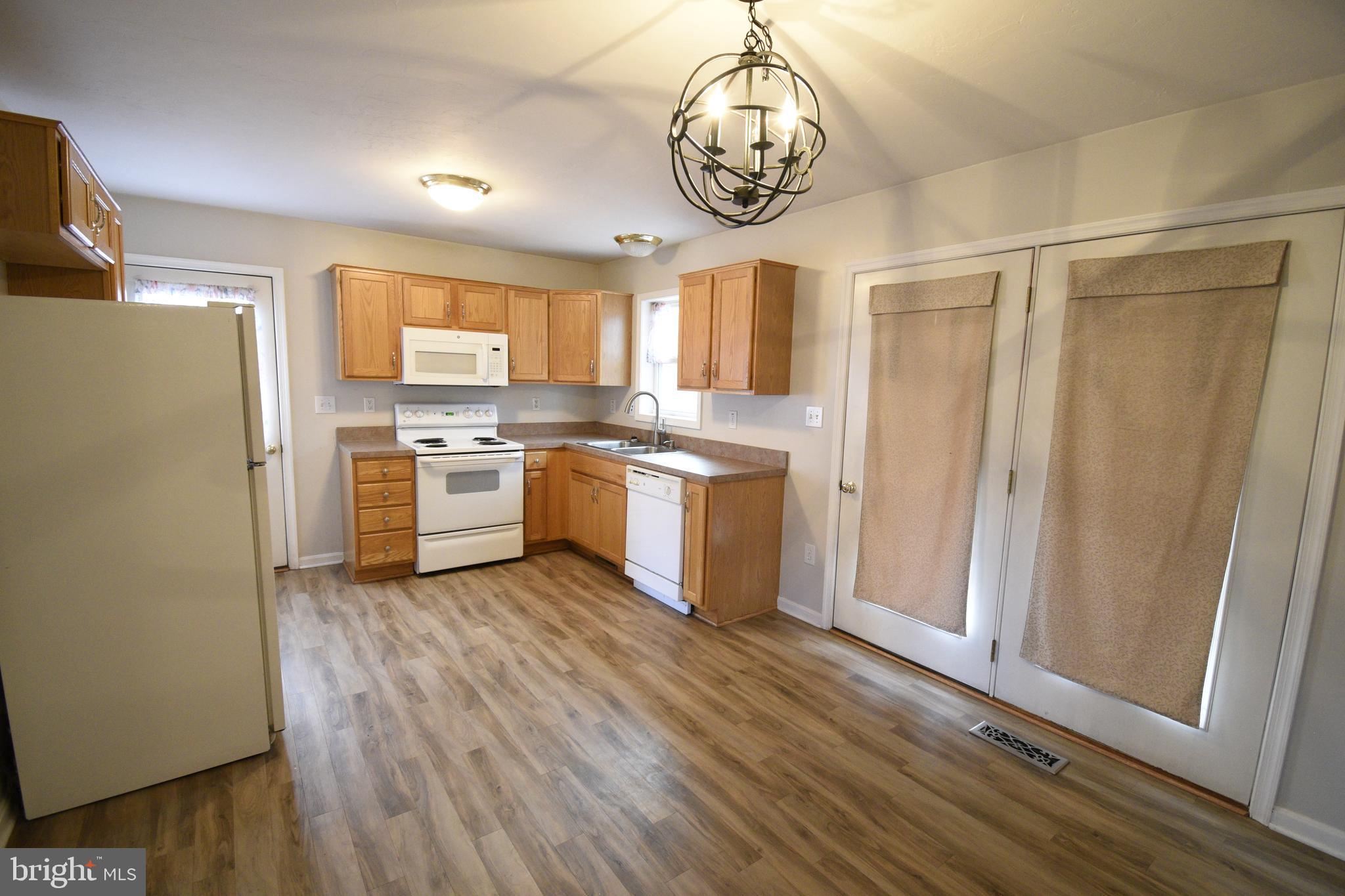 5716 Bull Road Dover, PA 17315 - Photo 7 of 29