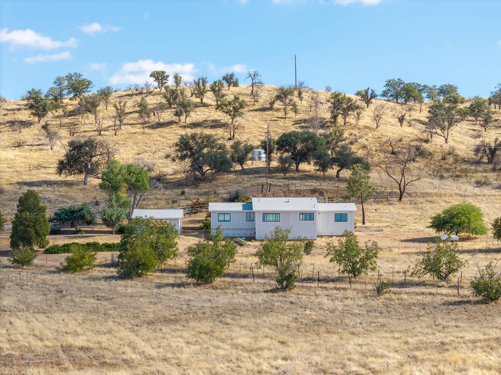 2170 Aliso Park Road New Cuyama, CA 93254 - Photo 14 of 71 a view of a building