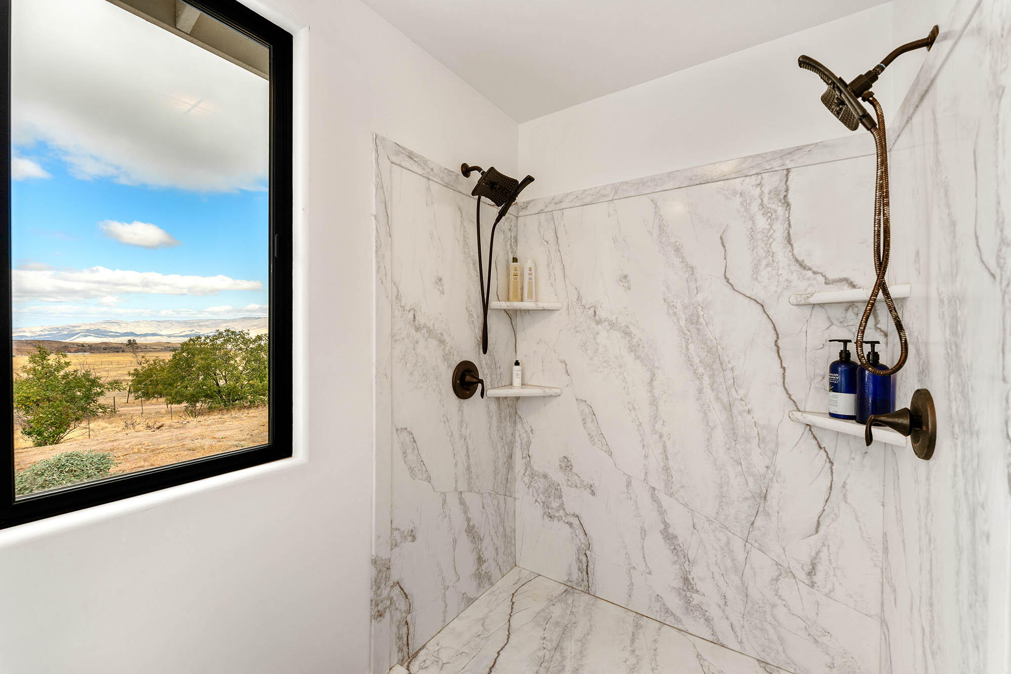 2170 Aliso Park Road New Cuyama, CA 93254 - Photo 35 of 71 a bathroom with a shower