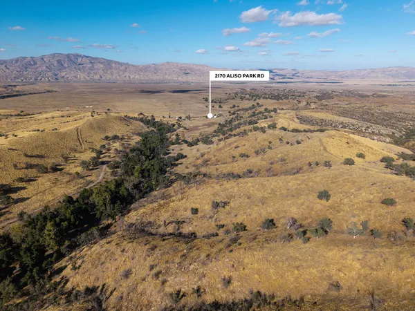 $1,599,000 | 2170 Aliso Park Road, New Cuyama, CA 93254