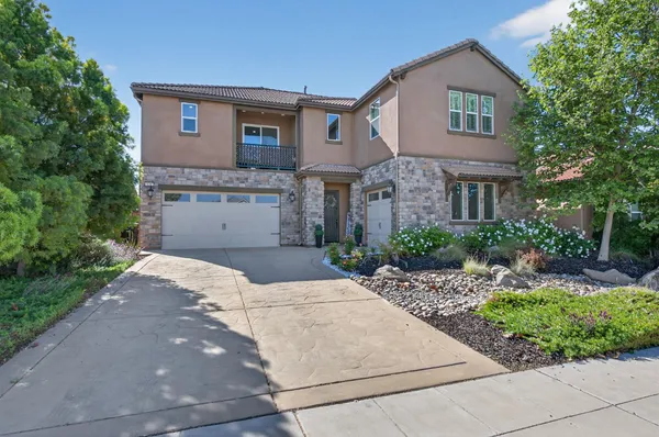 $757,000 | 638 Mesa Drive, Madera, CA 93636