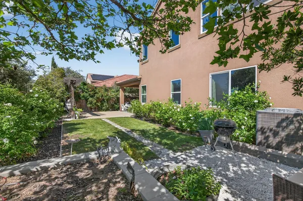 $757,000 | 638 Mesa Drive, Madera, CA 93636