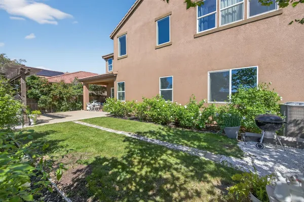 $757,000 | 638 Mesa Drive, Madera, CA 93636