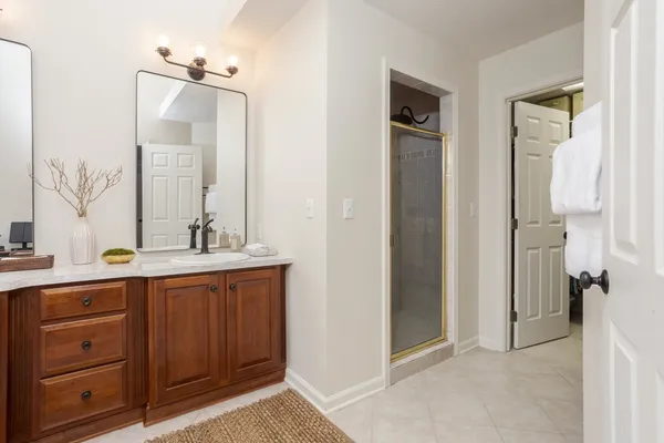 $519,900 | 29 Cloverhill Circle, Bloomington, IL 61705