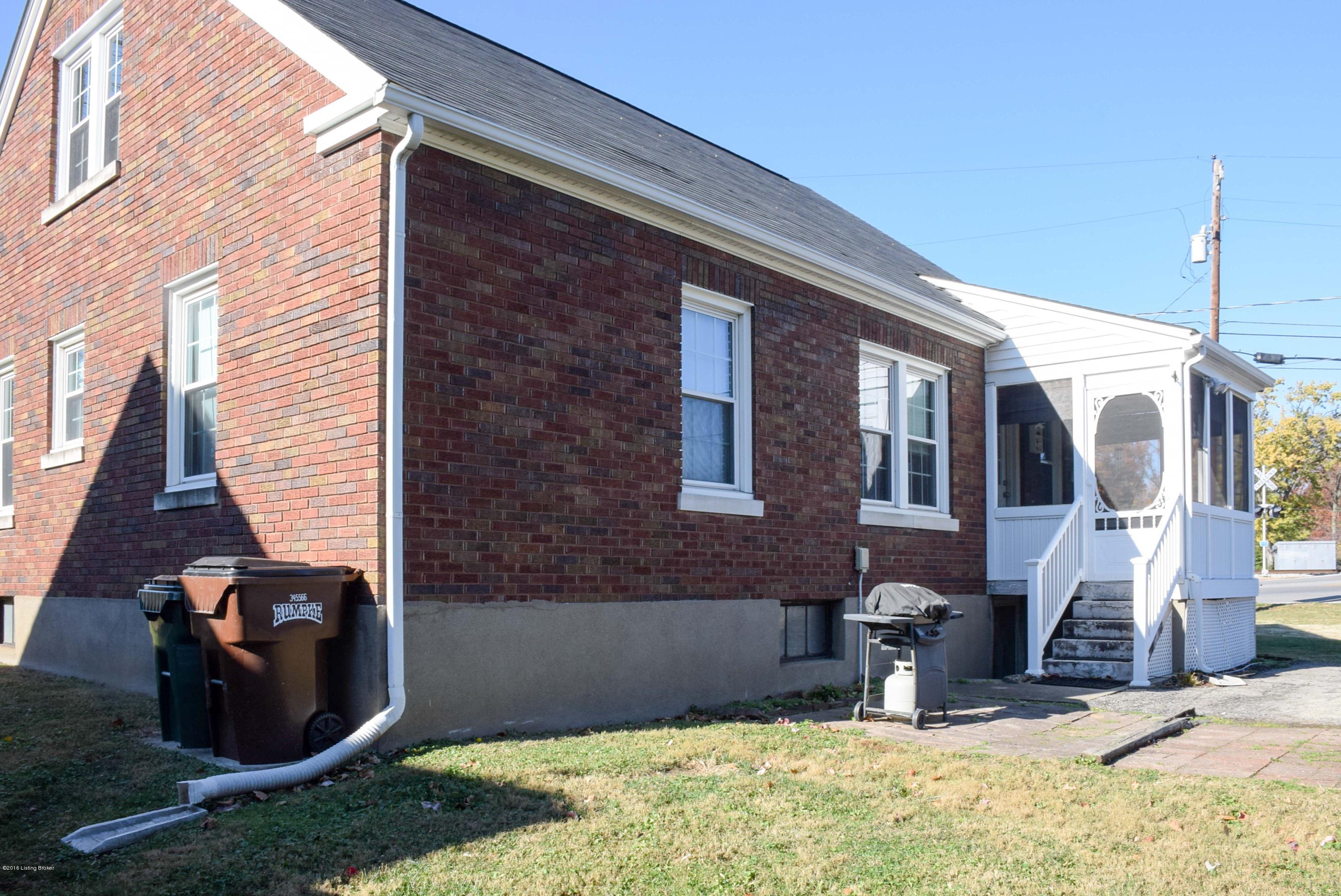 227 Ridgeway Avenue Louisville, KY 40207 - Photo 35 of 37 227 Ridgeway Avenue-43