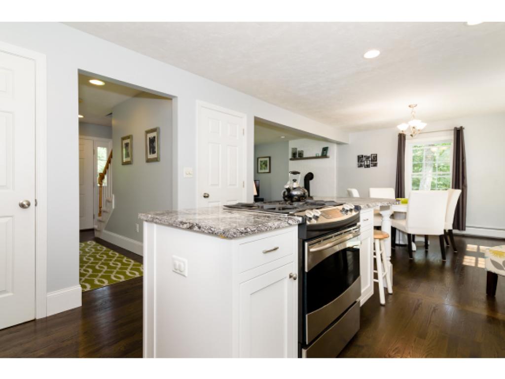 7 Oaklands Road Exeter, NH 03833 - Photo 13 of 36
