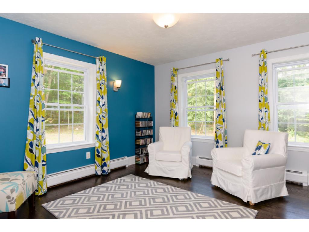7 Oaklands Road Exeter, NH 03833 - Photo 5 of 36