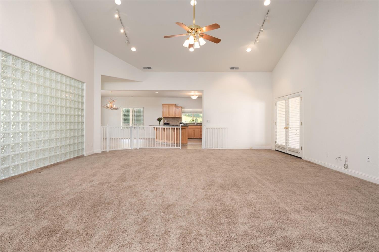 28330 Thermal Road Sanger, CA 93657 - Photo 18 of 73 Gallery Image 18