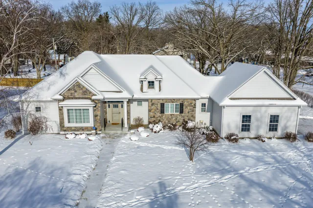 $499,900 | 2105 7th Avenue South, St. Cloud, MN 56301