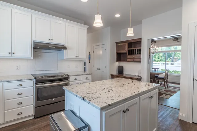 $499,900 | 2105 7th Avenue South, St. Cloud, MN 56301