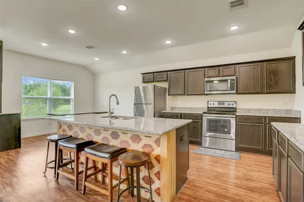 $2,300 | 503 Road 5138, Cleveland, TX 77327
