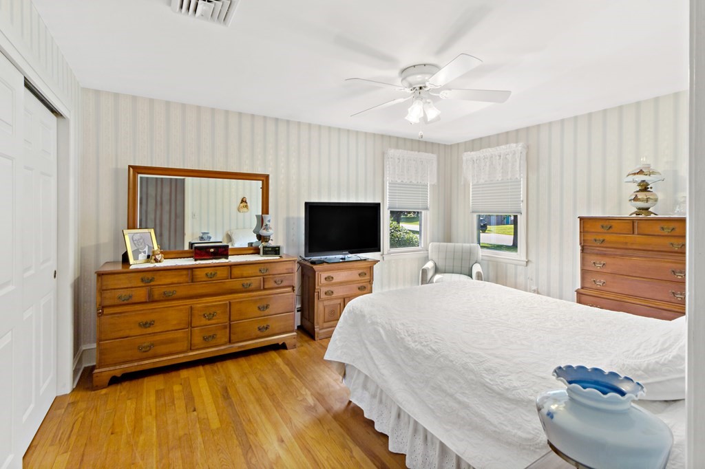 543 Kaufman Road Somerset, MA 02726 - Photo 23 of 32