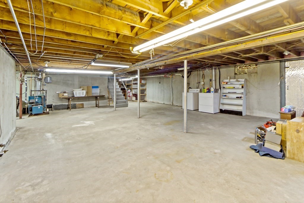 543 Kaufman Road Somerset, MA 02726 - Photo 29 of 32