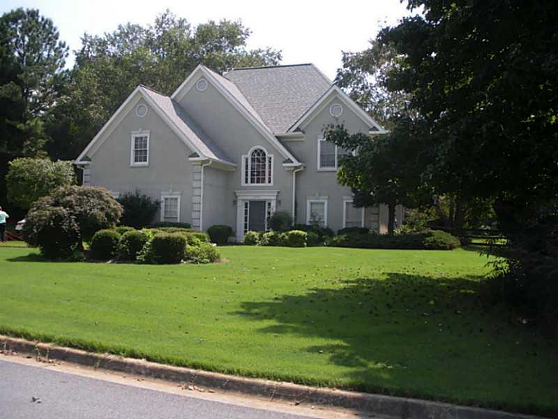 545 Trotters Ridge Roswell, GA 30075 - Photo 1 of 1 Exterior Front.