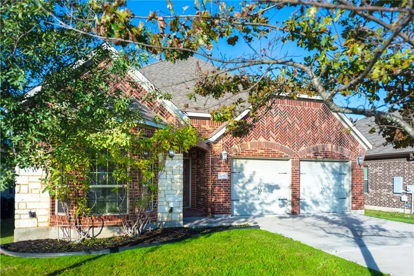 $2,100 | 108 Yukon Cove, Hutto, TX 78634