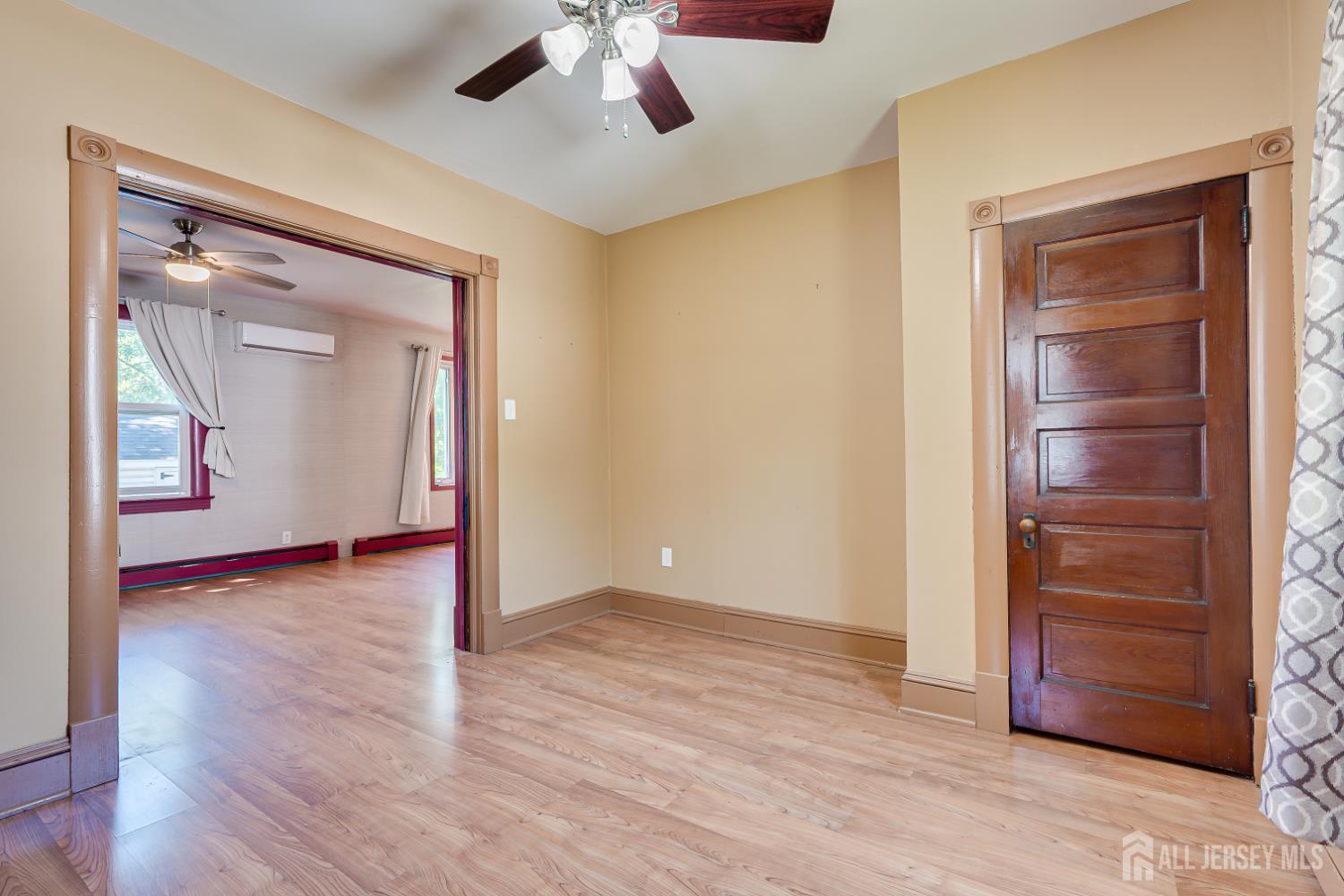 10 Jeff Street Edison, NJ 08837 - Photo 11 of 32