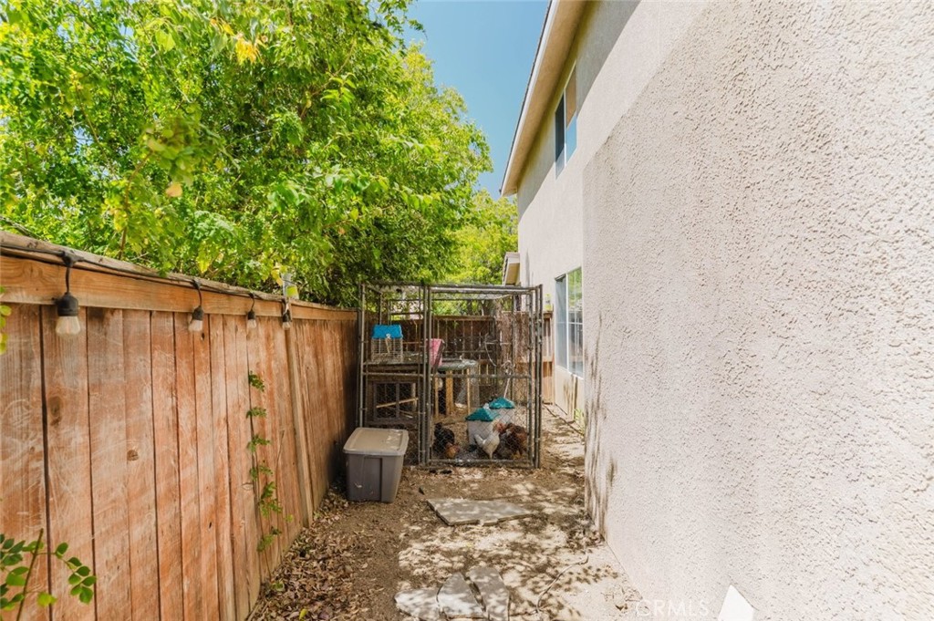 32480 The Old Road Castaic, CA 91384 - Photo 61 of 68