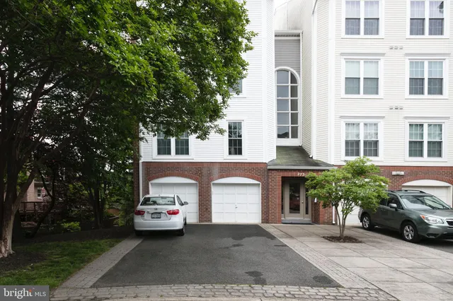 a car parked in front of a building
