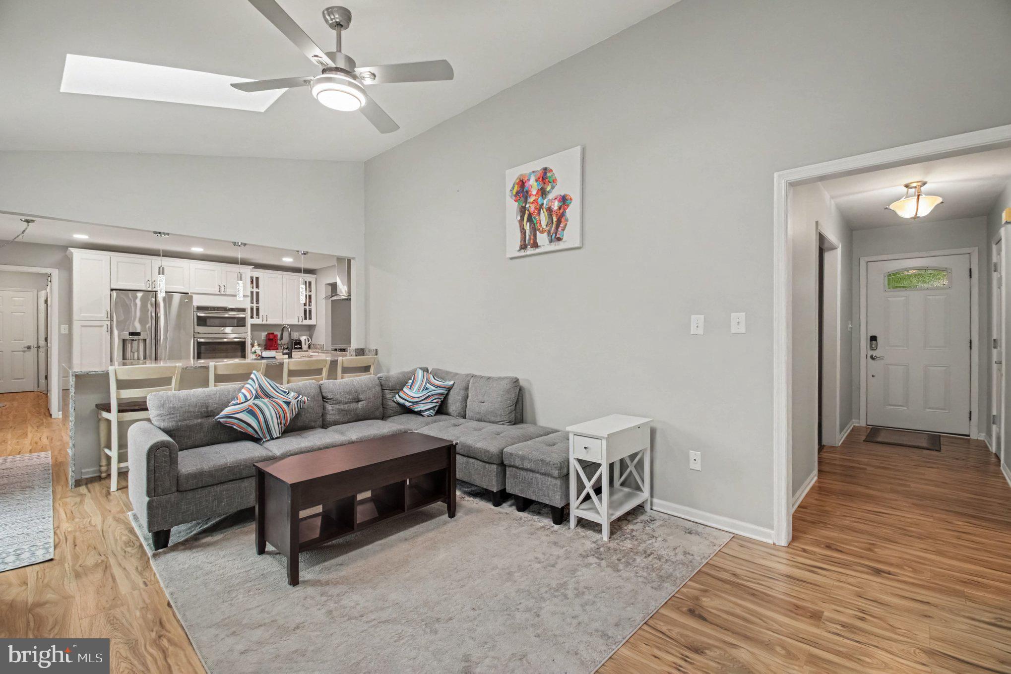 3901 Copperleaf Road Fredericksburg, VA 22407 - Photo 5 of 29 Living Room