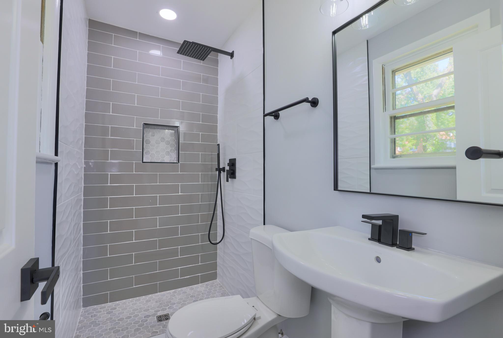 6503 Summerhill Road Temple Hills, MD 20748 - Photo 23 of 37 Gallery Image 23
