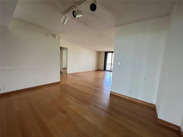 $5,500 | 1111 Crandon Boulevard, Unit A706, Key Biscayne, FL 33149