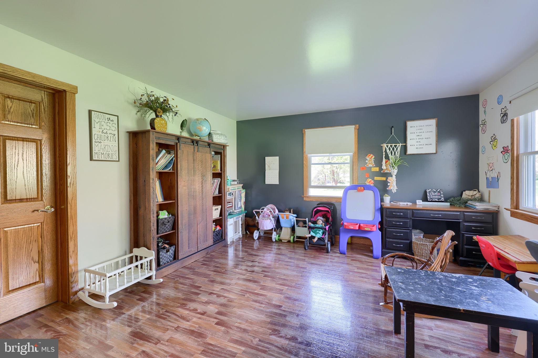 480 Jacobs Road Narvon, PA 17555 - Photo 29 of 90 a living room with furniture and wooden floor