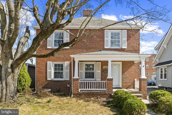 $324,999 | 832 Maryland Avenue, Hagerstown, MD 21740
