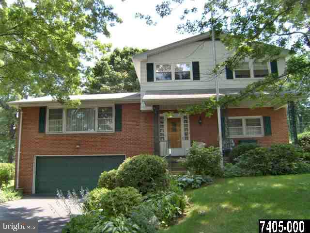 445 Ivory Road York, PA 17402 - Photo 1 of 1 Gallery Image 1
