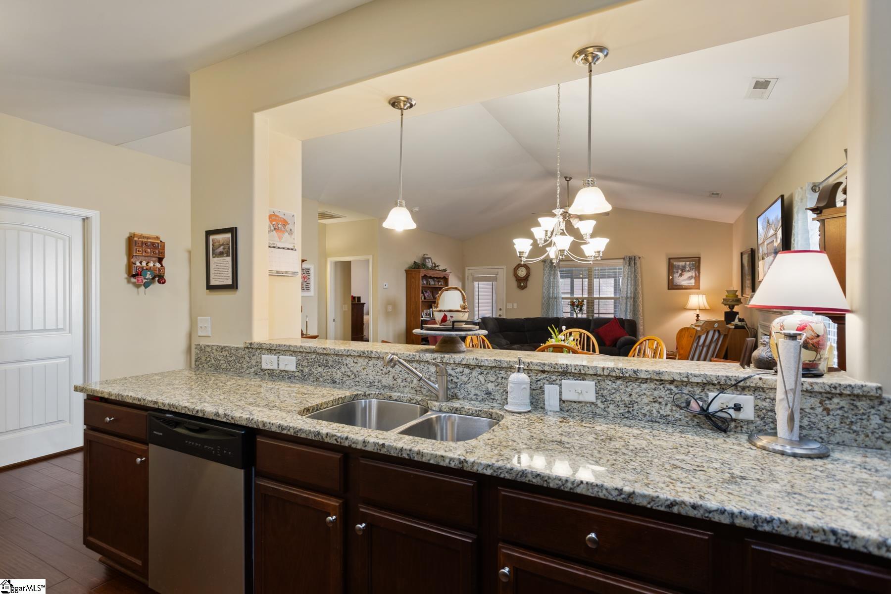 301 Linden Hall Lane Easley, SC 29640 - Photo 11 of 40