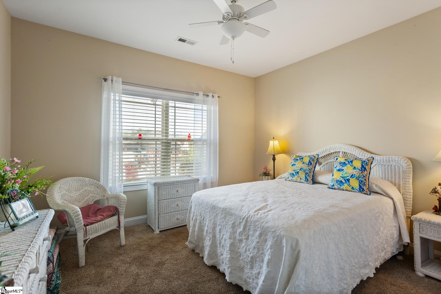 301 Linden Hall Lane Easley, SC 29640 - Photo 19 of 40