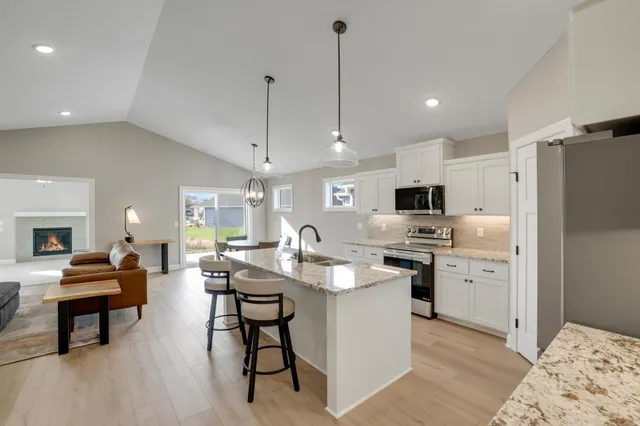 $469,962 | 10022 177th Avenue Northwest, Elk River, MN 55330