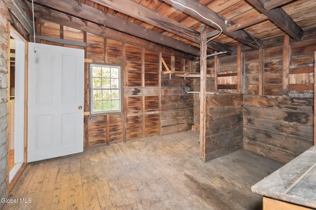 $325,000 | 16 Clum Road, Pittstown, NY 12094