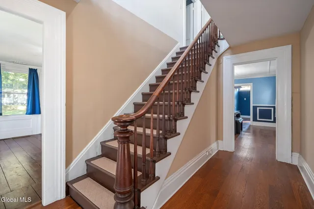 $325,000 | 16 Clum Road, Pittstown, NY 12094